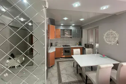 Трехкомнатная квартира на сутки в Речица, ул. Достоевского 47 А